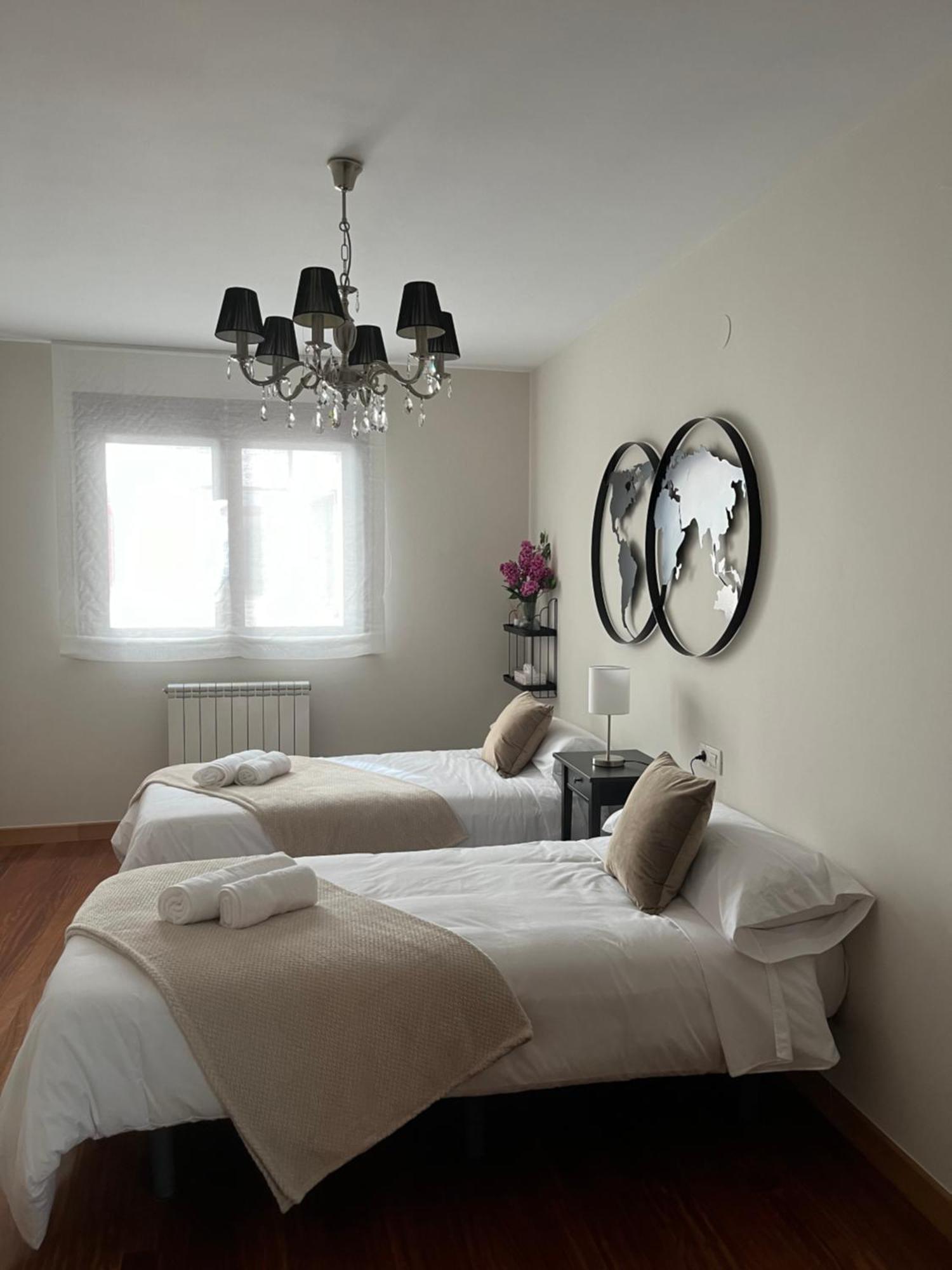Avanza 4 Plaza Galicia Sarria Exteriér fotografie