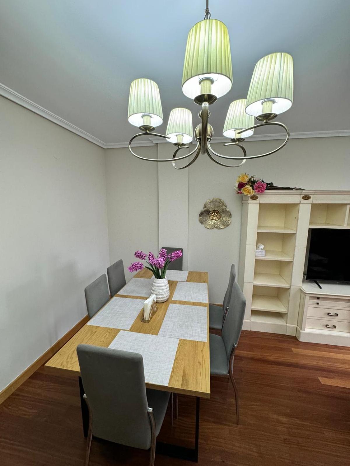 Avanza 4 Plaza Galicia Sarria Exteriér fotografie